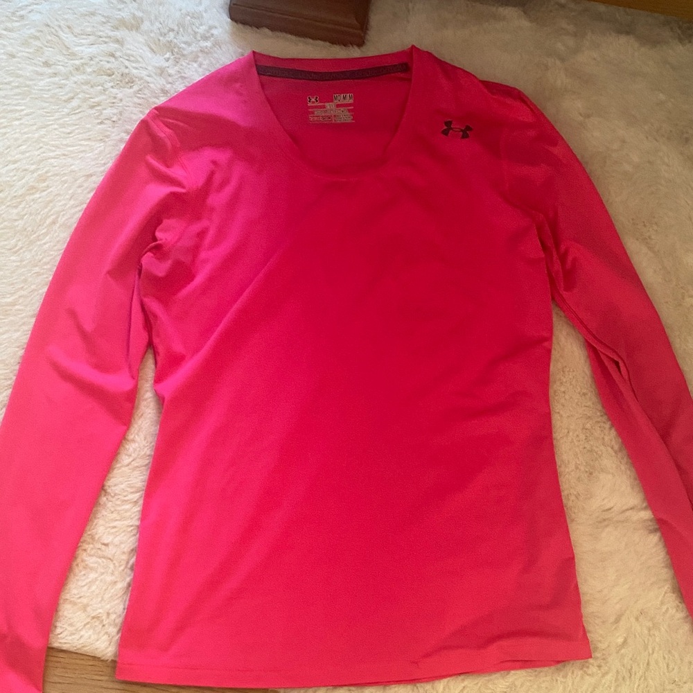 Under Armour Vibrant Pink heat gear Performance Top